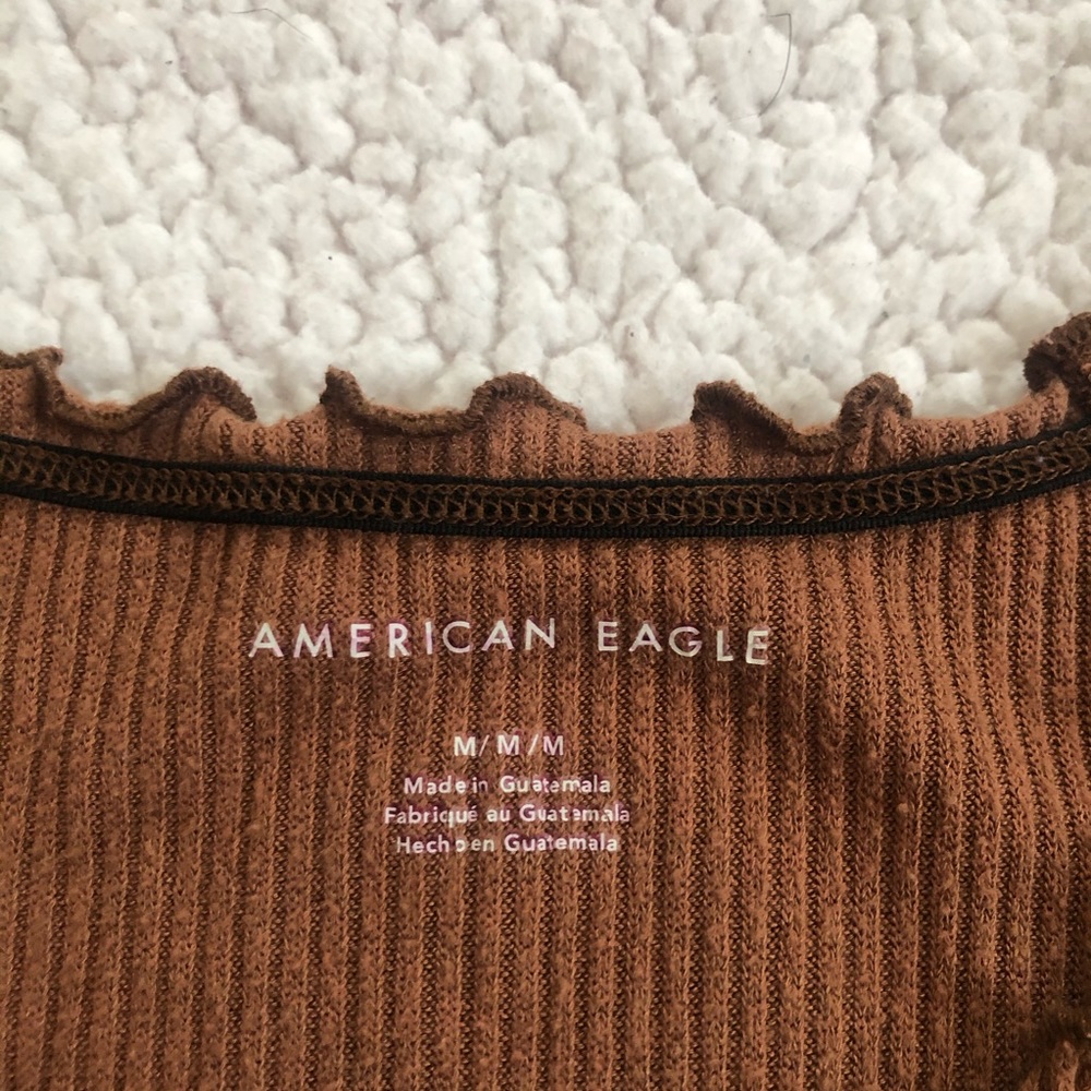 American Eagle Ruffle Longsleeve - Picture 3 of 4